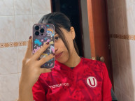 Hincha - Tribunera - Chica - "IG: @alelopez94u" Fanatica de la Barra: Trinchera Norte &bull; Club: Universitario de Deportes &bull; País: Peru