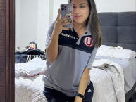 Hincha - Tribunera - Chica - "IG: @alelopez94u" Fanatica de la Barra: Trinchera Norte &bull; Club: Universitario de Deportes &bull; País: Peru