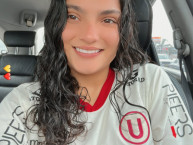 Hincha - Tribunera - Chica - "IG: @titi.riosm" Fanatica de la Barra: Trinchera Norte &bull; Club: Universitario de Deportes &bull; País: Peru