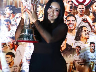 Hincha - Tribunera - Chica - "IG: @sofiaprieto1405" Fanatica de la Barra: Trinchera Norte &bull; Club: Universitario de Deportes