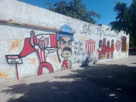 Mural - Graffiti - Pintadas - Mural de la Barra: Comando Rojiblanco • Club: Club Necaxa • País: México