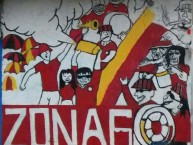 Mural - Graffiti - Pintadas - Mural de la Barra: Disturbio Rojo Bogotá • Club: América de Cáli • País: Colombia