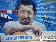 Mural - Graffiti - Pintada - "Homenaje a Roberto El Chorrillano Palacios idolo del club" Mural de la Barra: Extremo Celeste • Club: Sporting Cristal