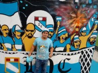 Mural - Graffiti - Pintadas - Mural de la Barra: Extremo Celeste • Club: Sporting Cristal • País: Peru