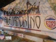 Mural - Graffiti - Pintadas - Mural de la Barra: Frente Rojiblanco Sur • Club: Junior de Barranquilla • País: Colombia