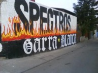 Mural - Graffiti - Pintadas - "Spectros" Mural de la Barra: Garra Blanca • Club: Colo-Colo • País: Chile
