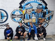 Mural - Graffiti - Pintada - "Grêmio y Almagro - Borrachos de Buenos Aires" Mural de la Barra: Geral do Grêmio • Club: Grêmio