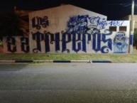 Mural - Graffiti - Pintadas - "Mural en ringuet, los pibes del lobo" Mural de la Barra: La Banda de Fierro 22 • Club: Gimnasia y Esgrima • País: Argentina