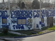 Mural - Graffiti - Pintada - "Punta lara fiel al lobo" Mural de la Barra: La Banda de Fierro 22 &bull; Club: Gimnasia y Esgrima