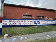 Mural - Graffiti - Pintadas - "bolso antifascista" Mural de la Barra: La Banda del Parque &bull; Club: Nacional &bull; País: Uruguay