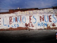 Mural - Graffiti - Pintadas - "â€œEl barrio es nuestroâ€ Mural de La Banda Del Parque" Mural de la Barra: La Banda del Parque • Club: Nacional • País: Uruguay