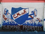 Mural - Graffiti - Pintada - "â€œSiempre Presenteâ€ Mural de La Banda Del Parque" Mural de la Barra: La Banda del Parque • Club: Nacional