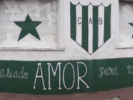 Mural - Graffiti - Pintadas - "demasiado amor para una sola vida" Mural de la Barra: La Banda del Sur • Club: Banfield • País: Argentina