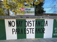 Mural - Graffiti - Pintadas - "no hay distancia para este amor" Mural de la Barra: La Banda del Sur • Club: Banfield • País: Argentina