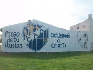 Mural - Graffiti - Pintada - "Preso de tu ilusión, condenado a amarte" Mural de la Barra: La Brava • Club: Alvarado