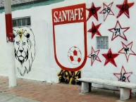 Mural - Graffiti - Pintada - Mural de la Barra: La Guardia Albi Roja Sur • Club: Independiente Santa Fe