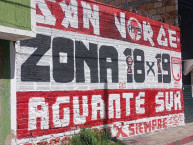 Mural - Graffiti - Pintadas - Mural de la Barra: La Guardia Albi Roja Sur &bull; Club: Independiente Santa Fe &bull; País: Colombia