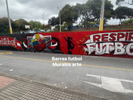 Mural - Graffiti - Pintadas - Mural de la Barra: La Guardia Albi Roja Sur &bull; Club: Independiente Santa Fe &bull; País: Colombia