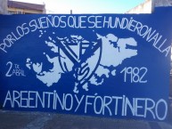 Mural - Graffiti - Pintada - "Homenaje a veteranos de Malvinas por Pablo Moscato" Mural de la Barra: La Pandilla de Liniers • Club: Vélez Sarsfield