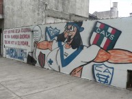 Mural - Graffiti - Pintada - "SOY UNO MAS DE LA ESQUINA DE ESA BARRA QUERIDA QUE NO VOY A OLVIDAR" Mural de la Barra: La Pandilla de Liniers • Club: Vélez Sarsfield