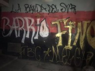 Mural - Graffiti - Pintadas - Mural de la Barra: León del Svr • Club: Melgar • País: Peru