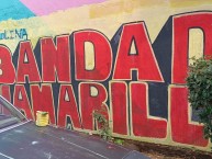 Mural - Graffiti - Pintada - "LA BANDA DEL MORELIA ~ LA FAMOSA BANDA DEL PONIENTE" Mural de la Barra: Locura 81 &bull; Club: Monarcas Morelia