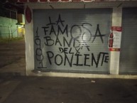 Mural - Graffiti - Pintadas - "LA BANDA DEL MORELIA★LA FAMOSA BANDA DEL PONIENTE 1981" Mural de la Barra: Locura 81 &bull; Club: Monarcas Morelia &bull; País: México