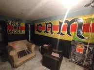 Mural - Graffiti - Pintada - "LA BANDA DEL MORELIA ~ LA FAMOSA BANDA DEL PONIENTE" Mural de la Barra: Locura 81 &bull; Club: Monarcas Morelia