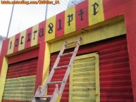 Mural - Graffiti - Pintada - "LA BANDA DEL ROJIAMARILLO PTE LA COLINA" Mural de la Barra: Locura 81 • Club: Monarcas Morelia