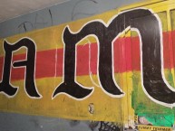 Mural - Graffiti - Pintada - "LA BANDA DEL MORELIA ~ LA FAMOSA BANDA DEL PONIENTE" Mural de la Barra: Locura 81 &bull; Club: Monarcas Morelia