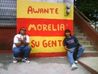 Mural - Graffiti - Pintadas - "LA BANDA DEL MORELIA ~ LA FAMOSA BANDA DEL PONIENTE" Mural de la Barra: Locura 81 &bull; Club: Monarcas Morelia &bull; País: México