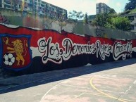 Mural - Graffiti - Pintadas - Mural de la Barra: Los Demonios Rojos • Club: Caracas • País: Venezuela