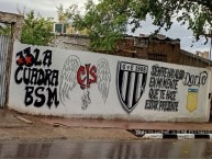 Mural - Graffiti - Pintadas - Mural de la Barra: Los Famosos 33 &bull; Club: Gimnasia y Esgrima de Mendoza &bull; País: Argentina