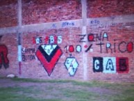 Mural - Graffiti - Pintadas - Mural de la Barra: Los Pibes del Barrio • Club: Brown de Adrogué • País: Argentina
