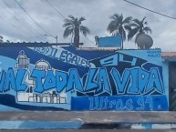 Mural - Graffiti - Pintada - Mural de la Barra: Los Ultras &bull; Club: Macará