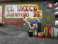 Mural - Graffiti - Pintada - "Los 90 16" Mural de la Barra: Los Vikingos • Club: Aragua