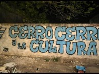 Mural - Graffiti - Pintadas - "Cerro cerro y la cultura!" Mural de la Barra: Los Villeros • Club: Cerro • País: Uruguay