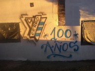 Mural - Graffiti - Pintada - "Recuerdo de los 100 años!" Mural de la Barra: Los Villeros &bull; Club: Cerro