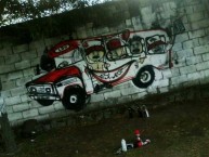 Mural - Graffiti - Pintada - Mural de la Barra: Muerte Blanca • Club: LDU