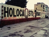 Mural - Graffiti - Pintada - Mural de la Barra: Trinchera Norte • Club: Universitario de Deportes