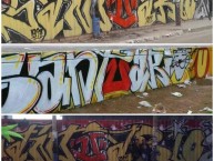 Mural - Graffiti - Pintadas - "SvNT(U)vRIO (U) VITvRTE" Mural de la Barra: Trinchera Norte • Club: Universitario de Deportes • País: Peru