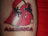 Tattoo - Tatuaje - tatuagem - "hincha" Tatuaje de la Barra: Disturbio Rojo Bogotá • Club: América de Cáli