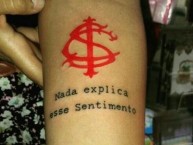 Tattoo - Tatuaje - tatuagem - "Nada explica esse sentimento" Tatuaje de la Barra: Guarda Popular • Club: Internacional • País: Brasil