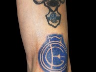 Tattoo - Tatuaje - tatuagem - "Escudo de Gimnasia y Esgrima La Plata, hecho en Studio A Tattoos por Facundo Pereyra Ochi" Tatuaje de la Barra: La Banda de Fierro 22 • Club: Gimnasia y Esgrima