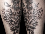 Tattoo - Tatuaje - tatuagem - "Escudo de Gimnasia y Esgrima La Plata, hecho en Studio A Tattoos por Facundo Pereyra Ochi" Tatuaje de la Barra: La Banda de Fierro 22 • Club: Gimnasia y Esgrima