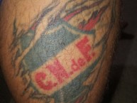 Tattoo - Tatuaje - tatuagem - "El escudo más inmenso que la gloria pudo soñar" Tatuaje de la Barra: La Banda del Parque • Club: Nacional • País: Uruguay