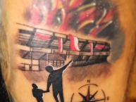 Tattoo - Tatuaje - tatuagem - "@david_ramirezz_16" Tatuaje de la Barra: La Guardia Albi Roja Sur • Club: Independiente Santa Fe