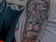 Tattoo - Tatuaje - tatuagem - Tatuaje de la Barra: La Guardia Albi Roja Sur • Club: Independiente Santa Fe