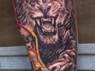 Tattoo - Tatuaje - tatuagem - Tatuaje de la Barra: La Guardia Albi Roja Sur &bull; Club: Independiente Santa Fe &bull; País: Colombia