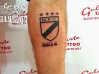 Tattoo - Tatuaje - tatuagem - "Tatuaje de Danubio Futbol Club, tercer estrella en la pierna" Tatuaje de la Barra: Los Danu Stones • Club: Danubio • País: Uruguay